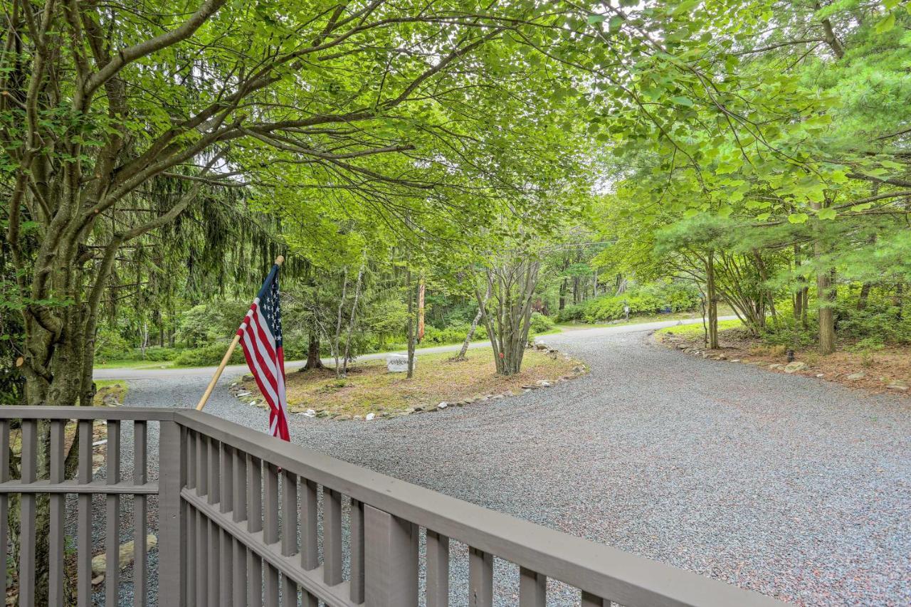 Serene Long Pond Home With Game Room And Beach Access! Exteriér fotografie
