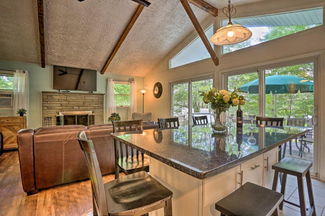 Serene Long Pond Home With Game Room And Beach Access! Exteriér fotografie
