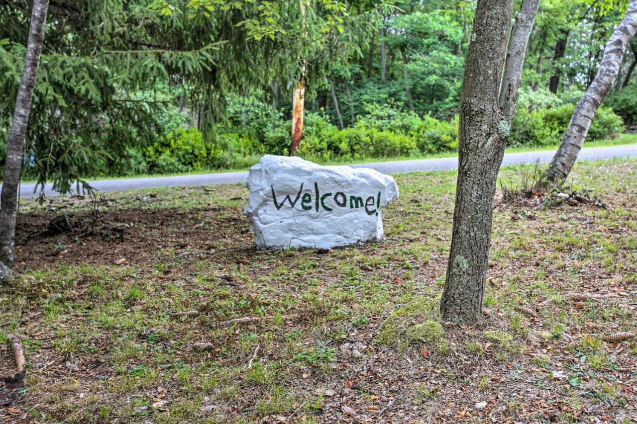 Serene Long Pond Home With Game Room And Beach Access! Exteriér fotografie